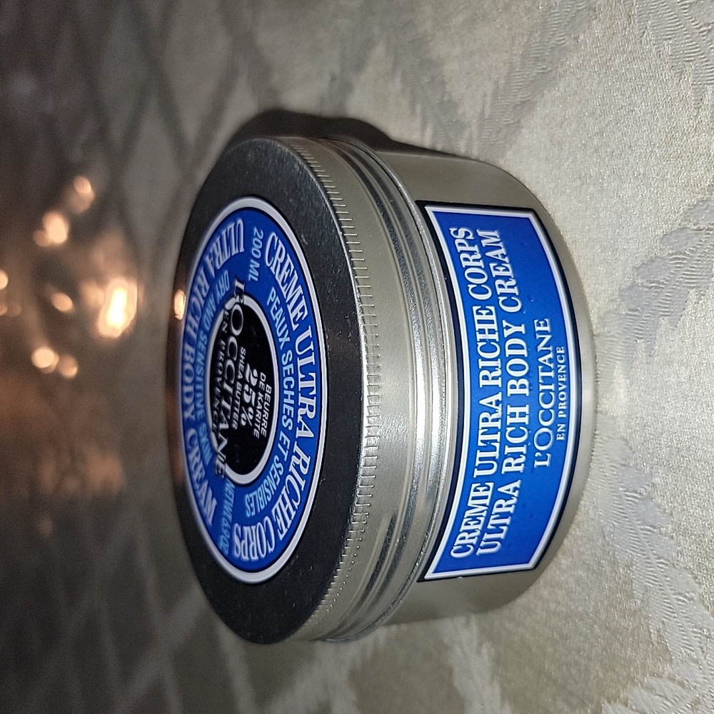 L'Occitane 3 Piece Bundle - Picture 6 of 8